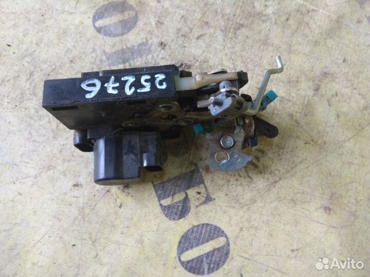 Замок двери задней левой Chevrolet Aveo T250