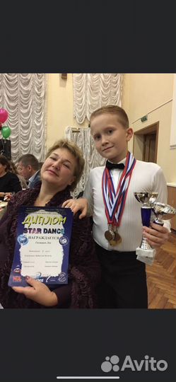 Няня с проживанием,нужна надёжная)