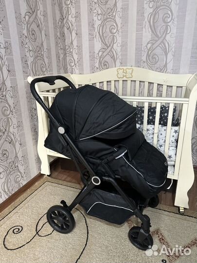 Коляска прогулочная новая с реверсивным блоком