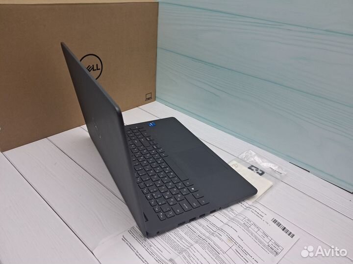 Как новый Dell\Core i3-11gen\8gb ddr4\nvme SSD 256