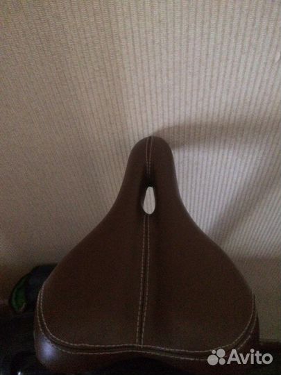 Седло Shulz + грипсы в цвет