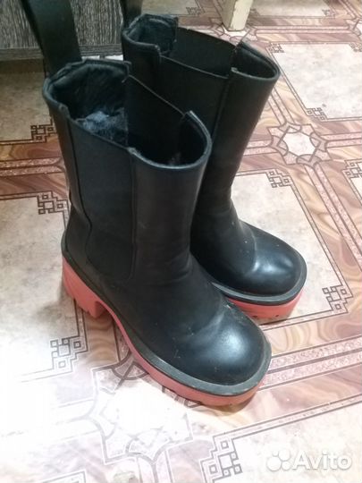 Ботинки женские зимние 36-37размер