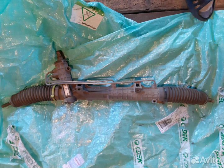Рулевая рейка BMW 318i