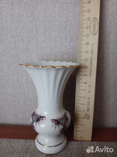 Вазочки фарфоровые