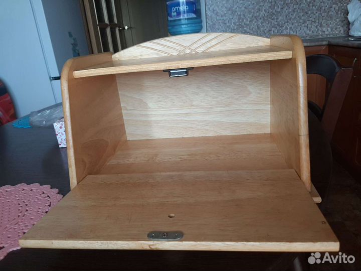 Хлебница деревянная