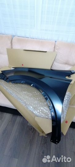 Крыло переднее левое rav4