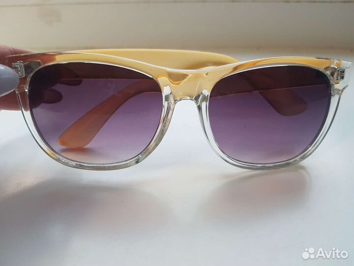 Солнцезащитные очки женские