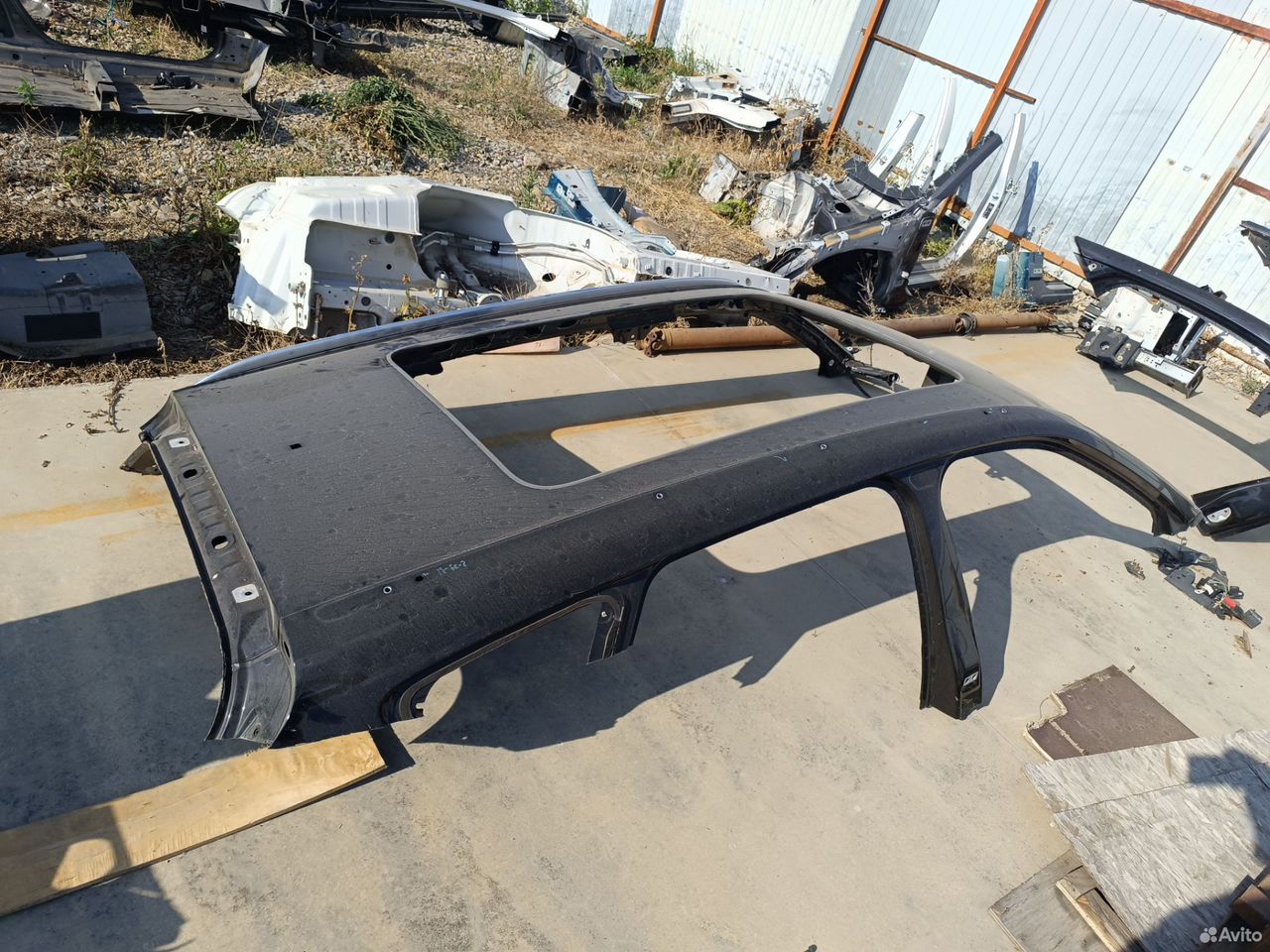 Крыша со стойками Voyah Free Фри без дефектов