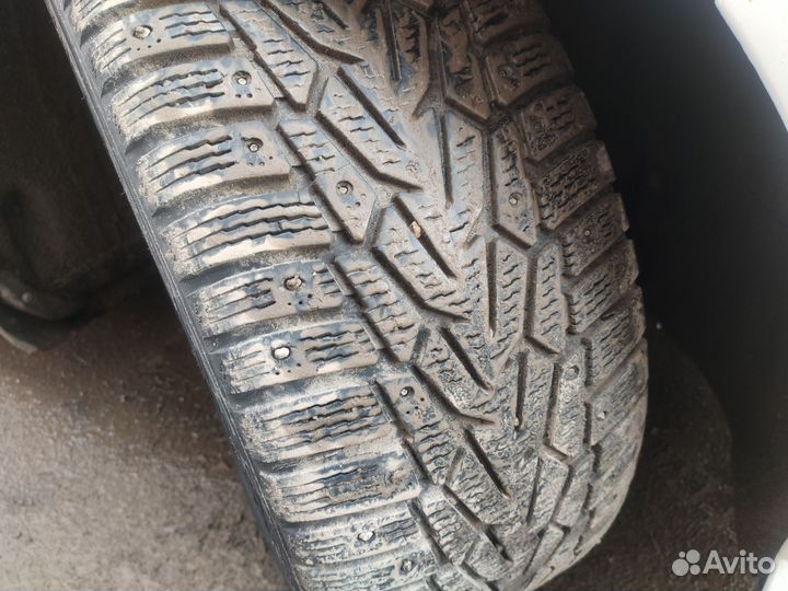 Колеса в сборе r18 зимние