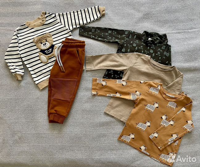 Большой пакет брендовых вещей для мальчика 80