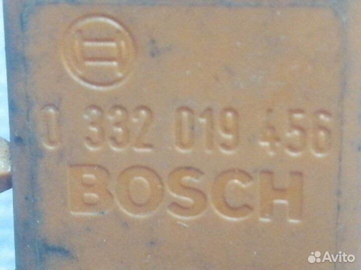 Реле Bmw E36 седан M50B25 1996