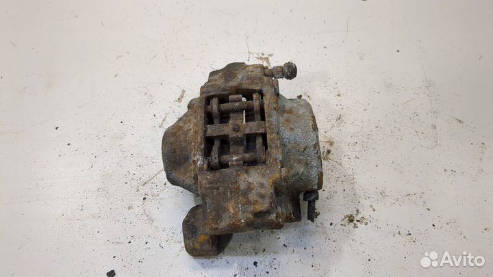 Суппорт Opel Vectra B, 1998