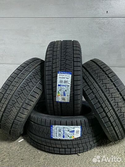 Triangle PL02 225/45 R18 и 245/40 R18