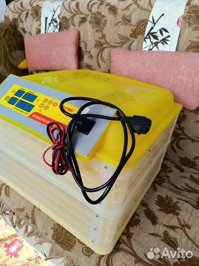 Инкубатор для яиц автоматический