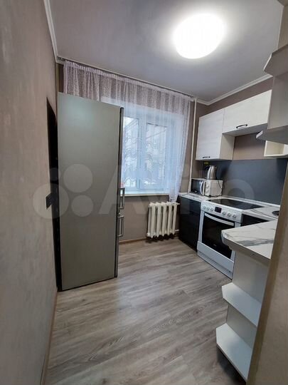 2-к. квартира, 43 м², 2/5 эт.