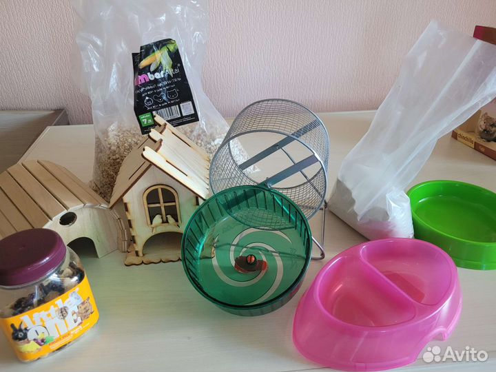 Вещи для хомяков