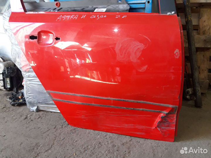 Дверь задняя правая Опель Астра Н седан