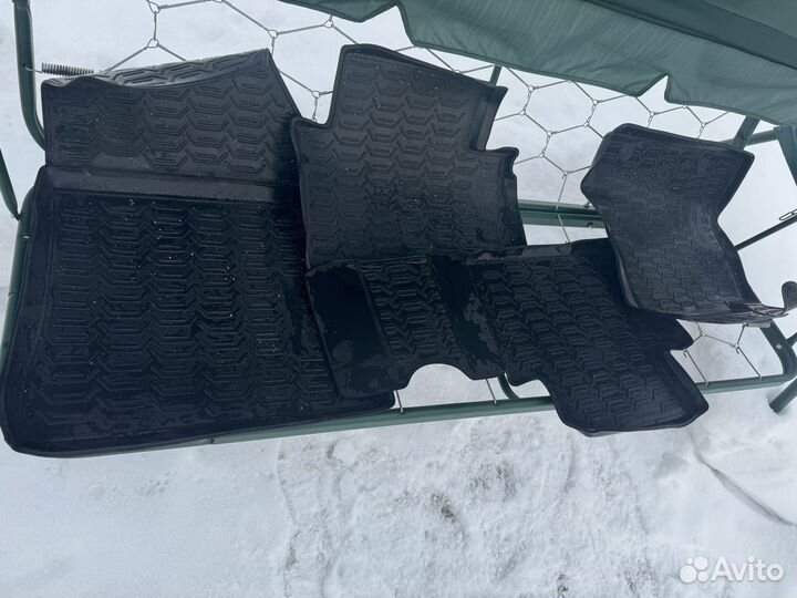 Коврики для Nissan Juke