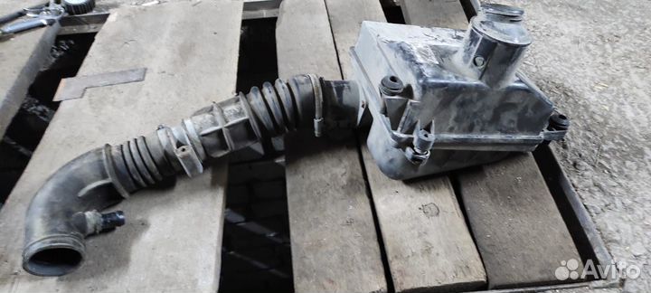 Корпус воздушного фильтра с патрубком Ваз 2107