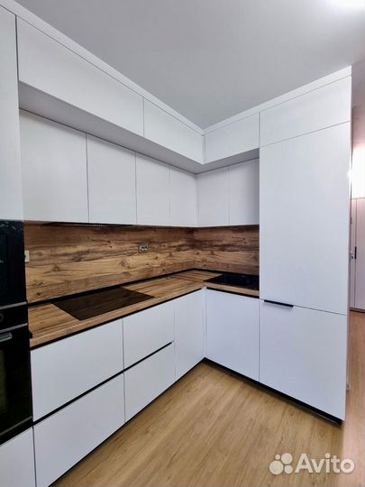 Белая кухня на заказ