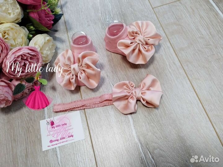 Комплект пинетки и повязка для девочки новый