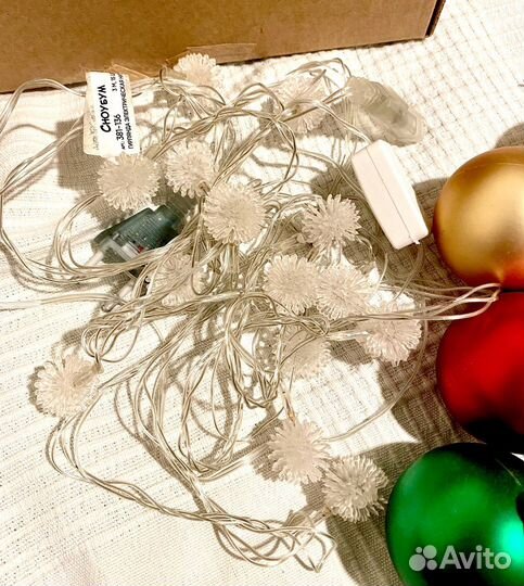 Гирлянда светодиодная шары ежики 3 метра, 15 ламп