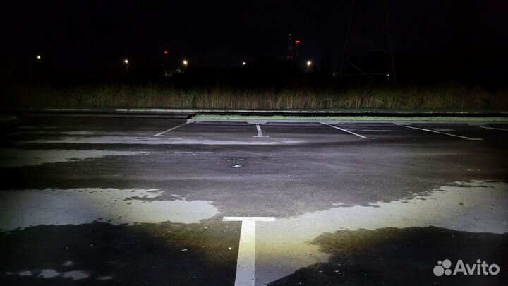 Противотуманные фары Toyota isis (c 2008 г.в.)