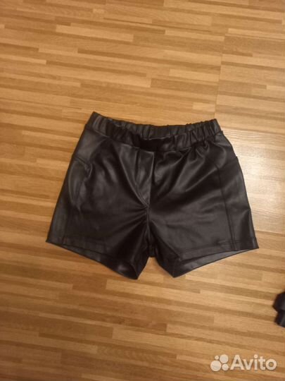 Продам одежду на девочку