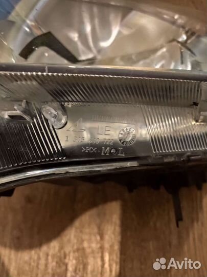 Фара левая Skoda Yeti 2011