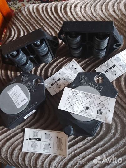 Роликовые тележки (из оби)