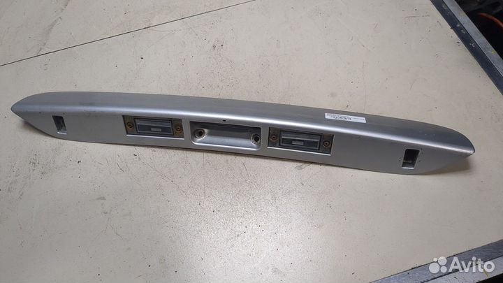 Подсветка номера Chrysler Voyager, 2003