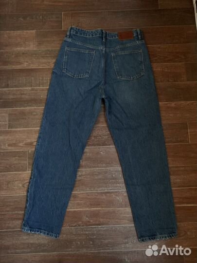 Джинсы женские