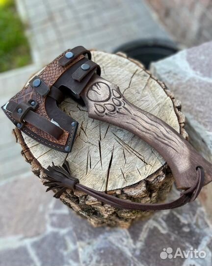 Топор ручной работы