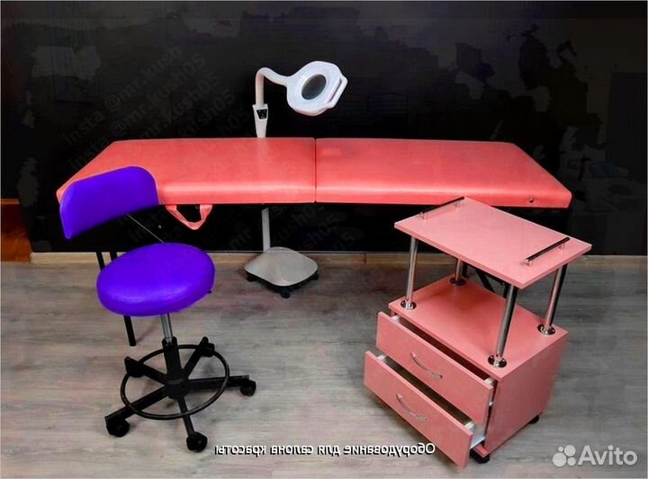 Массажный стол