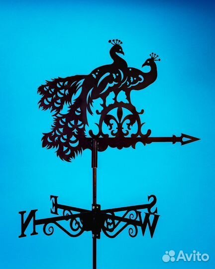 Флюгер на крышу Павлины