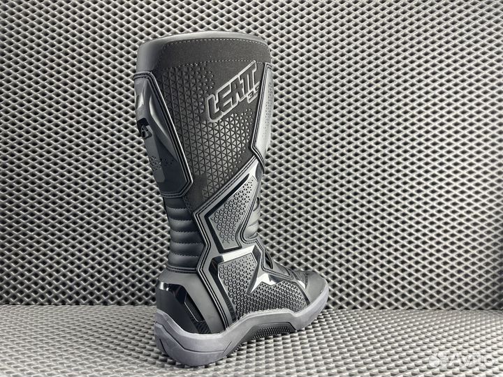 Мотоботы Leatt 3.5 Stealth