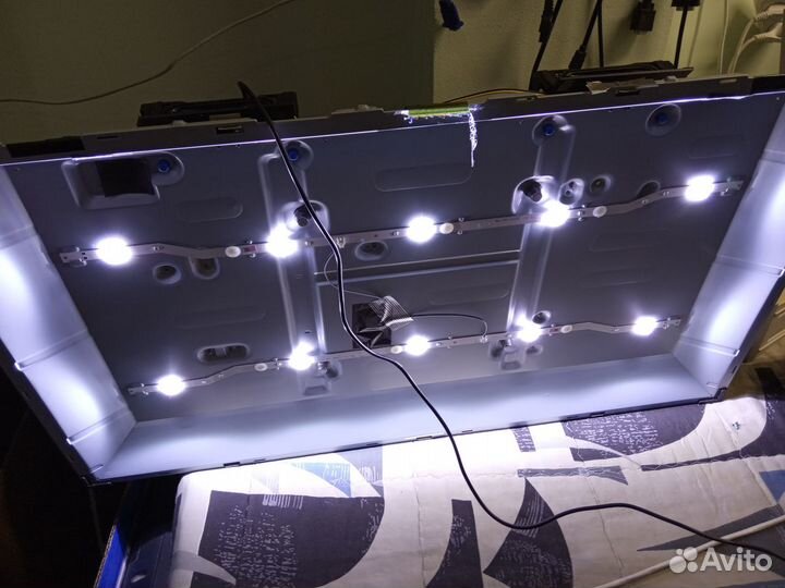 Телевизоры на запчасти 