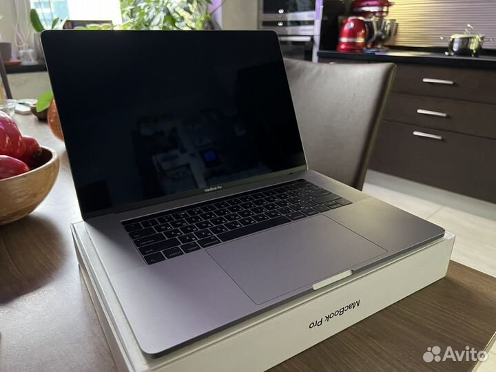 Apple MacBook Pro 15 2017 2tb