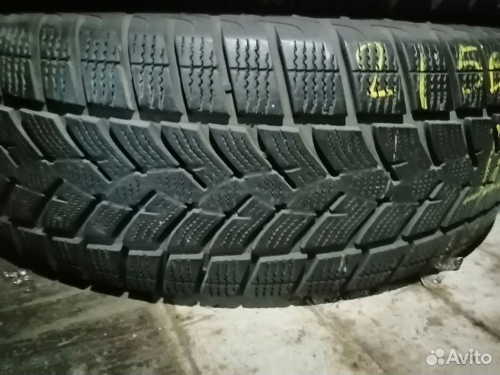 Goodyear UltraGrip Performance Gen-1 215/65 R17