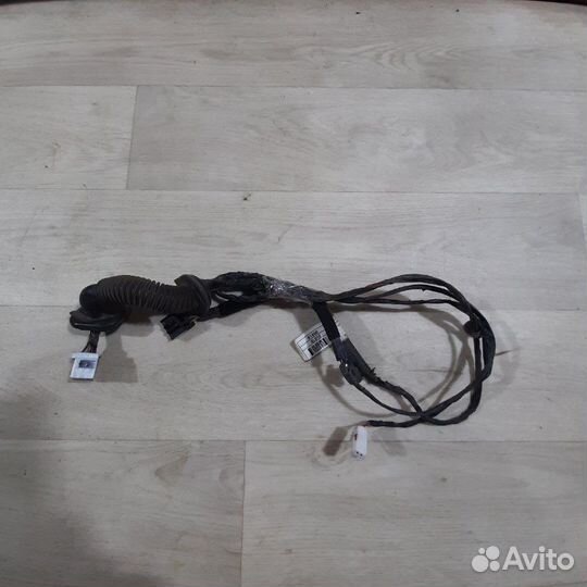 Проводка двери задняя левая Hyundai Solaris седан