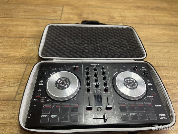 Dj контролер Pioneer DDJ SB2