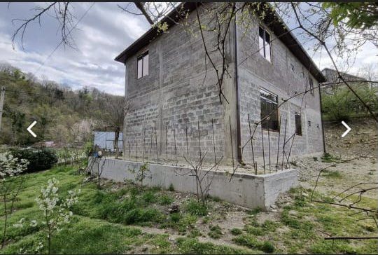 Дом 224 м² на участке 5 сот.