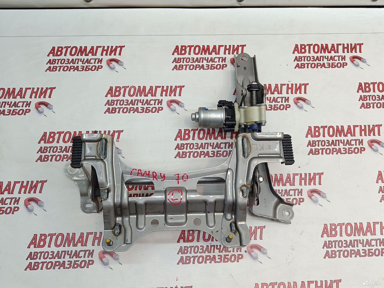 Механизм заднего сиденья левый Toyota Camry 70