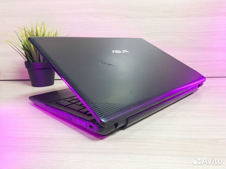 Ноутбук Asus Intel Core i7/4Gb/SSD256Gb