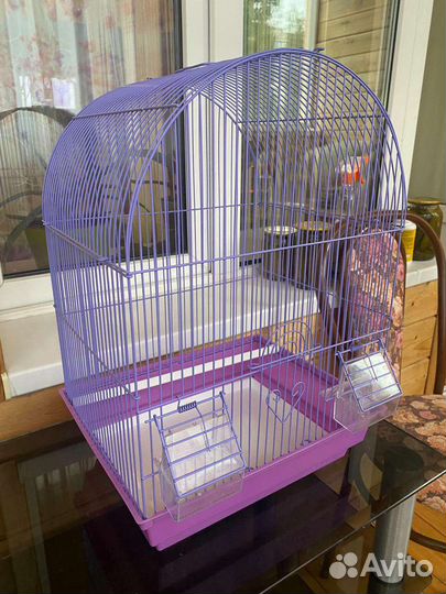Большая клетка для птиц