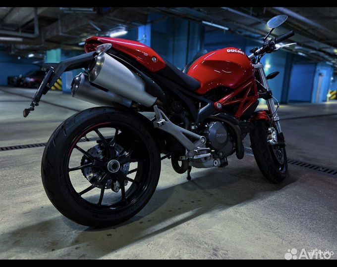 Ducati monster 796 ABS