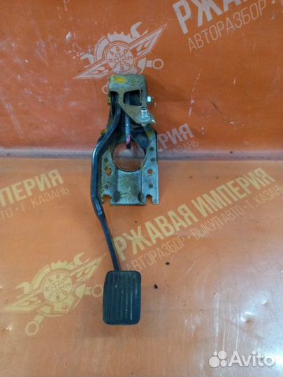 Педаль тормоза Hyundai Getz Гетц