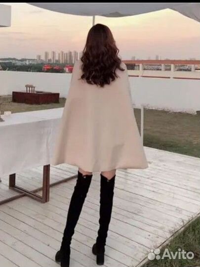 Пальто-накидка