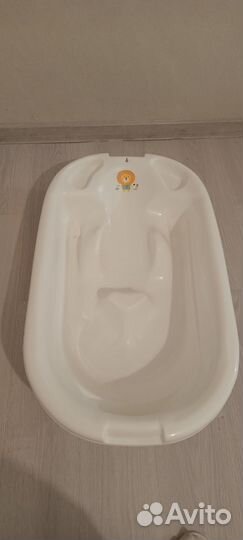 Ванночка для купания с подставкой