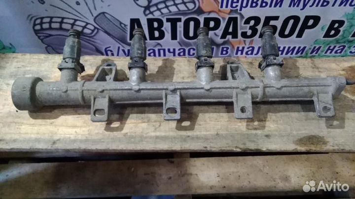 Рампа топливная Hyundai Accent